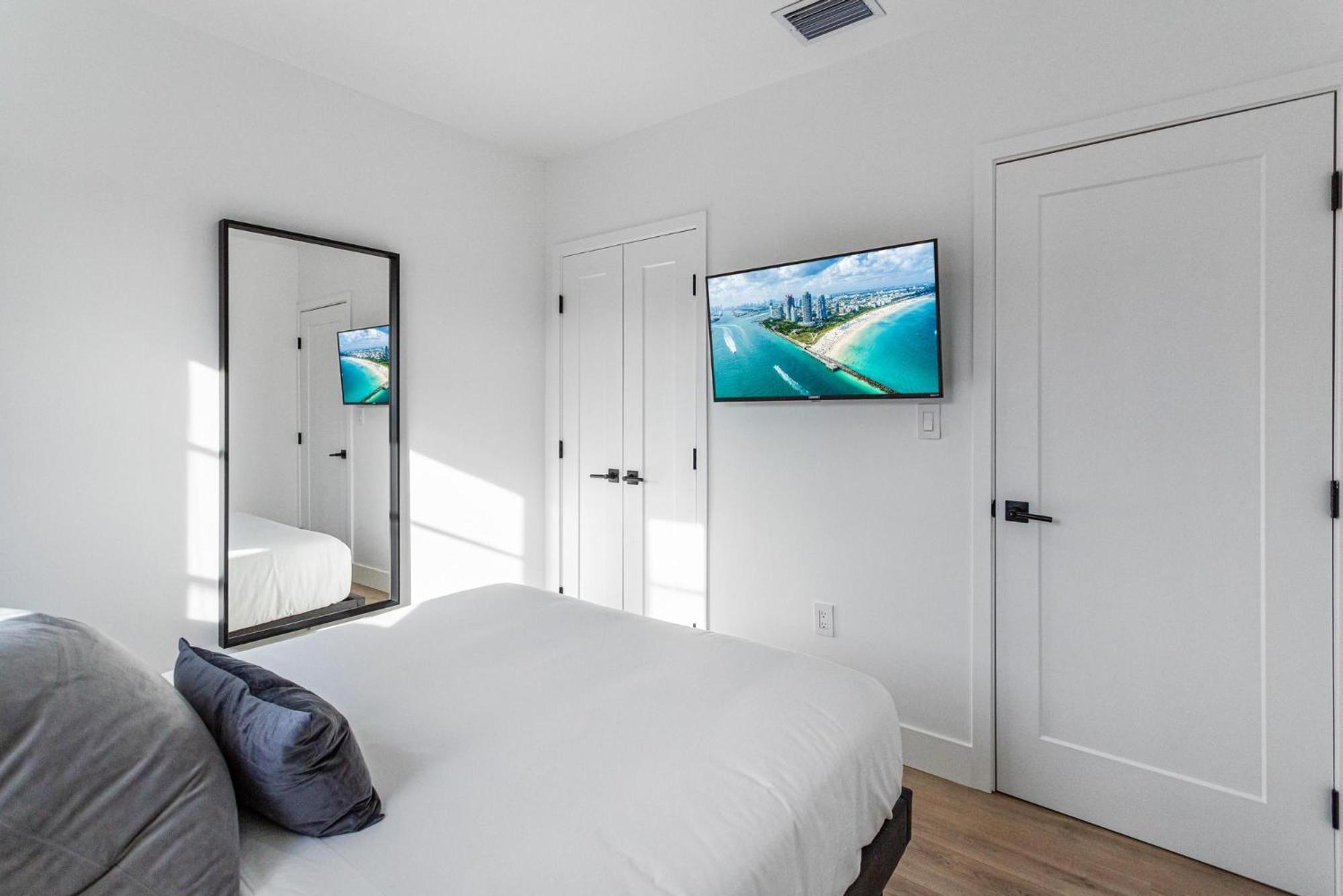 Lux Retreat By Renzzi Apartment Miami Exterior photo